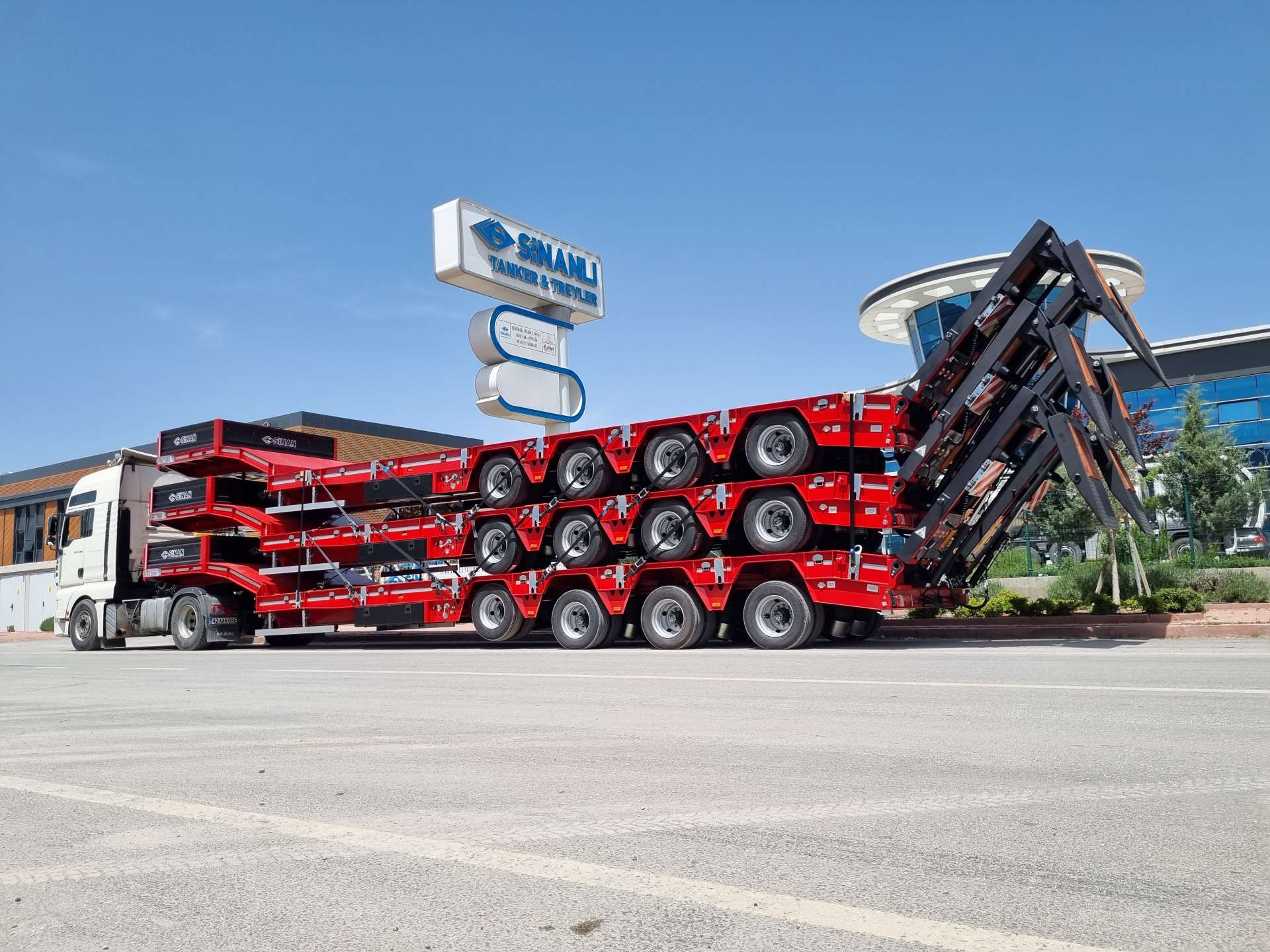 LOWBED 4 AXLE